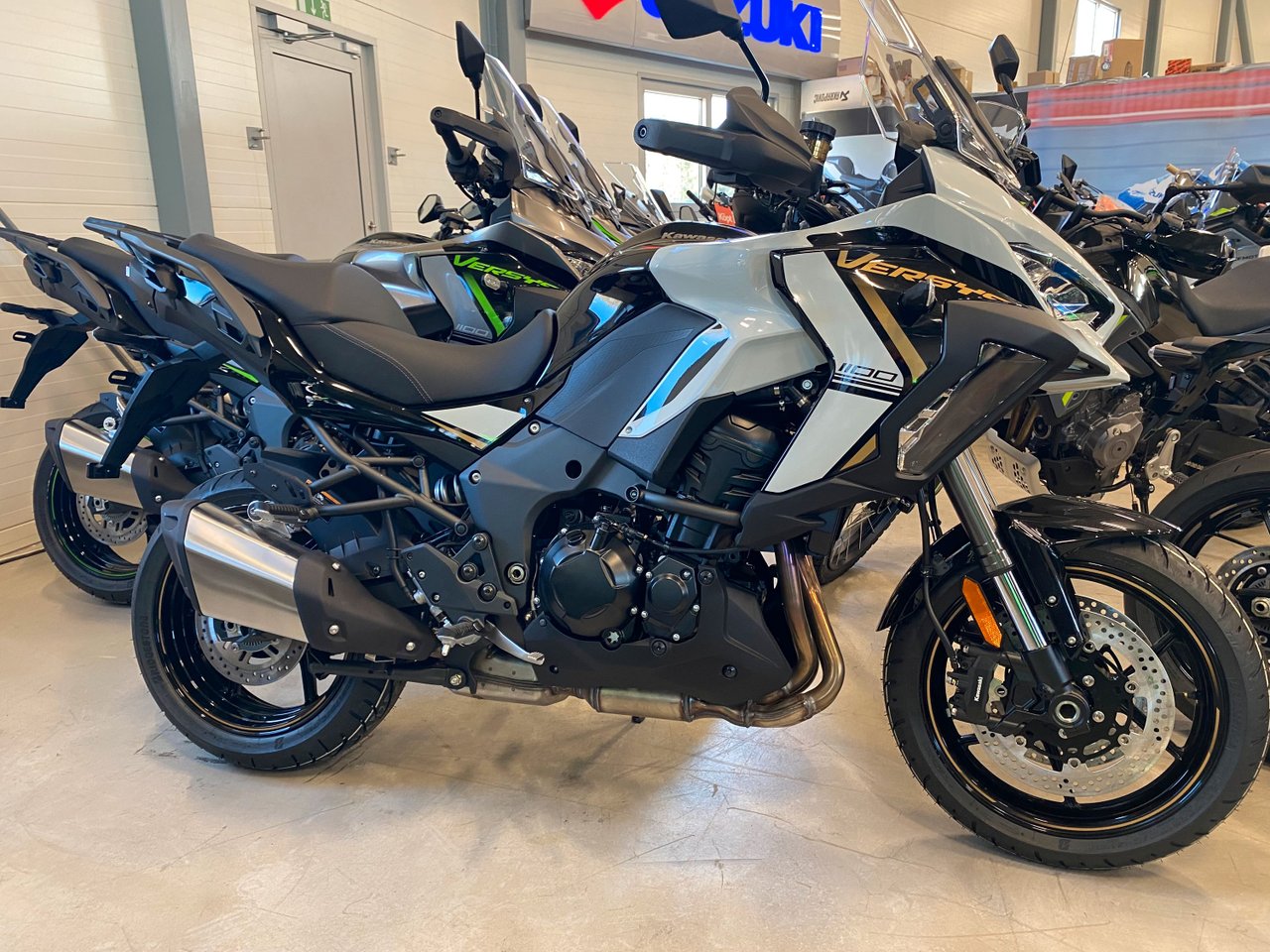 Kawasaki Versys 1100 SE "För ...