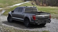 Ford F-150 NYA SuperCrew Lariat BLACK APPERANCE V8 MY2025