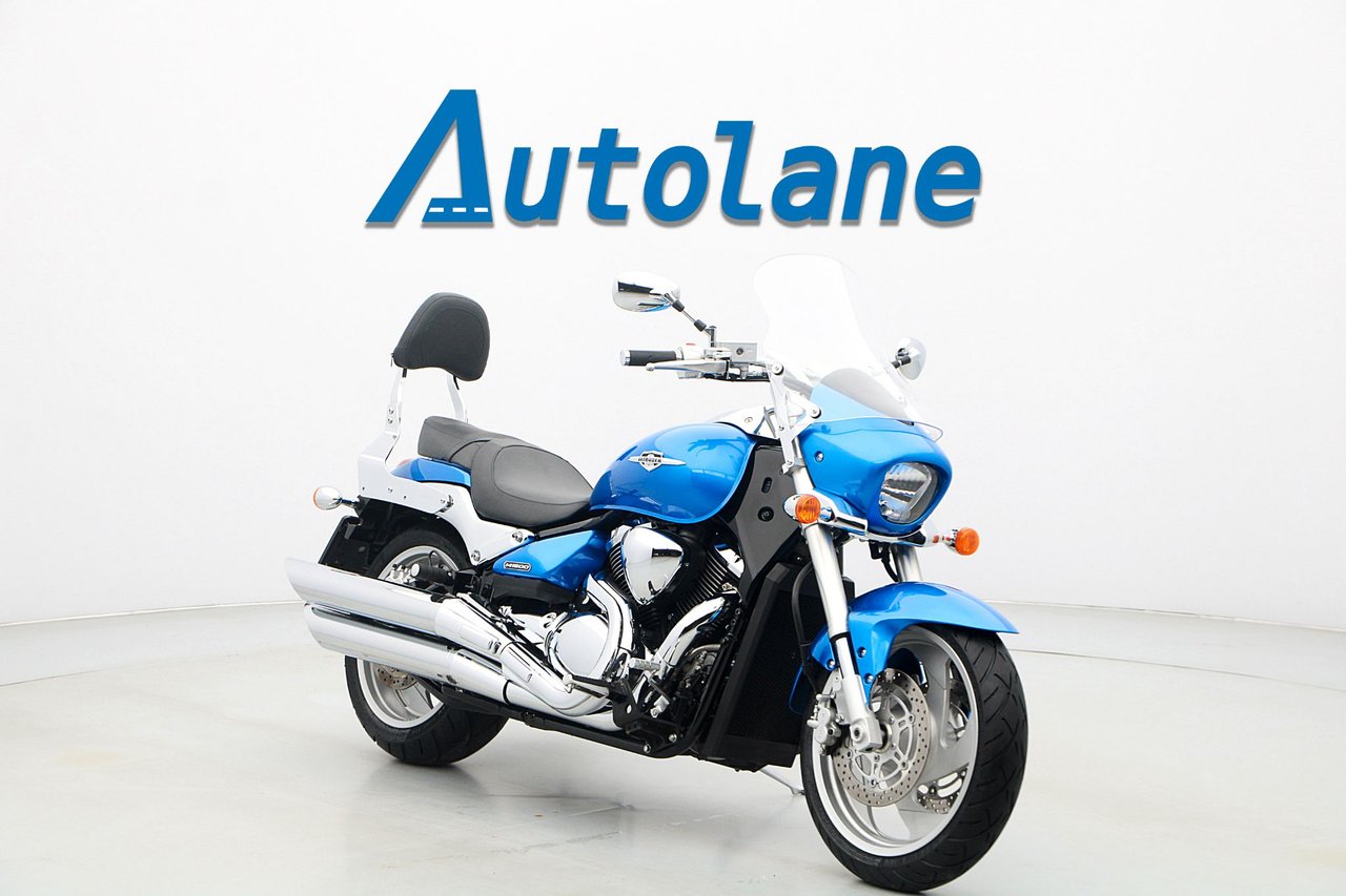 Suzuki Cycles VZ1500 Intruder...