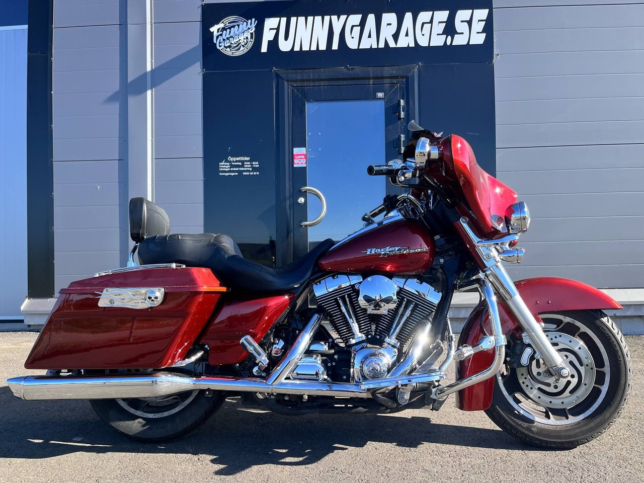 Harley-Davidson Street Glide ...