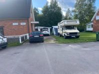 Stor centralt belägen villa uthyres