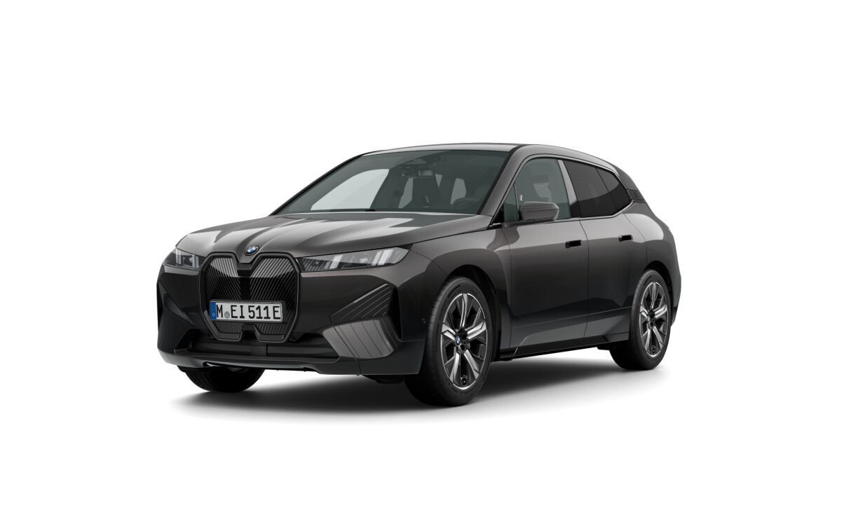 BMW iX xDrive45 | Charged Edi...