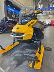 Ski-Doo Summit NEO +