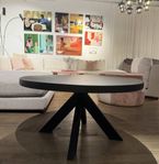 KAP soffbord i svartmålad ek, showroom-ex - Sweef Örnen