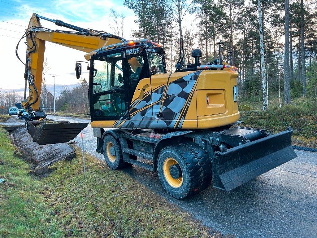 CAT M 317F