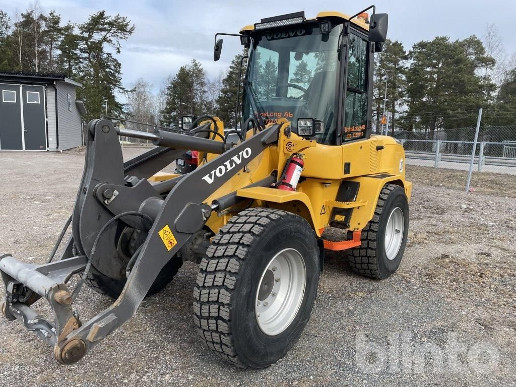 Lastmaskin Volvo L30G S med d...