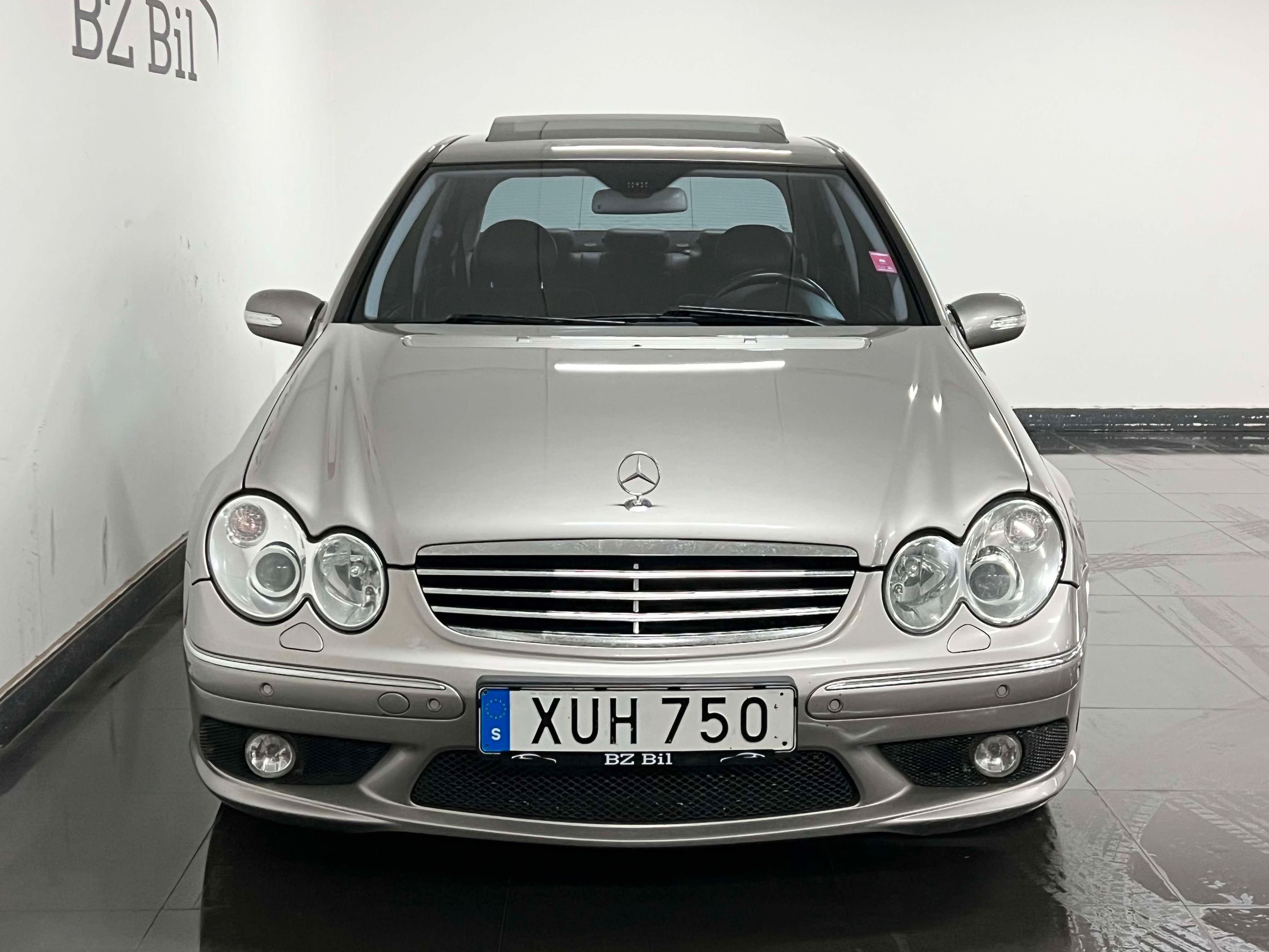 Mercedes-Benz C 55 AMG Automatisk, 5-trinn, 367ps, 2005