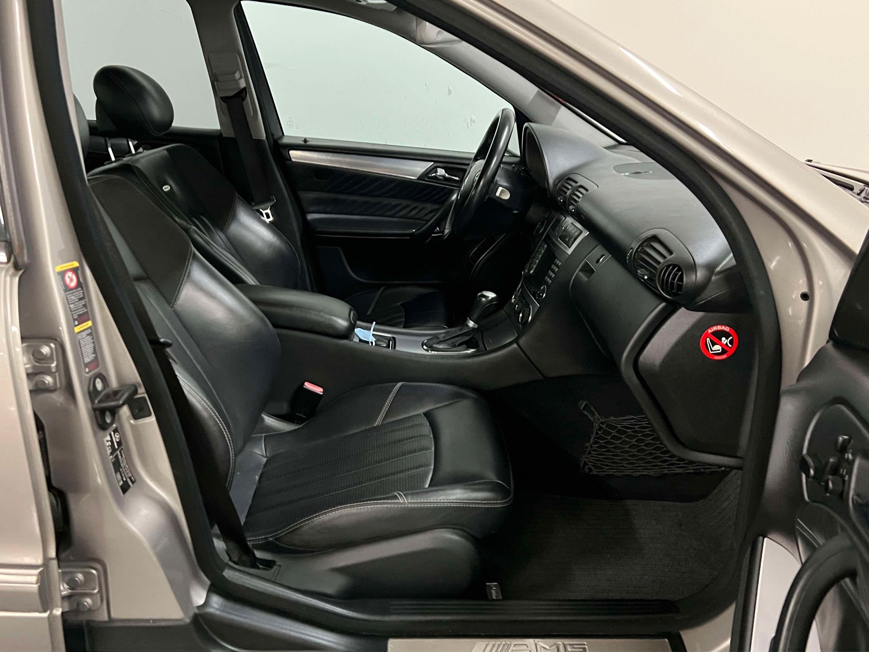 Mercedes-Benz C 55 AMG Automatisk, 5-trinn, 367ps, 2005