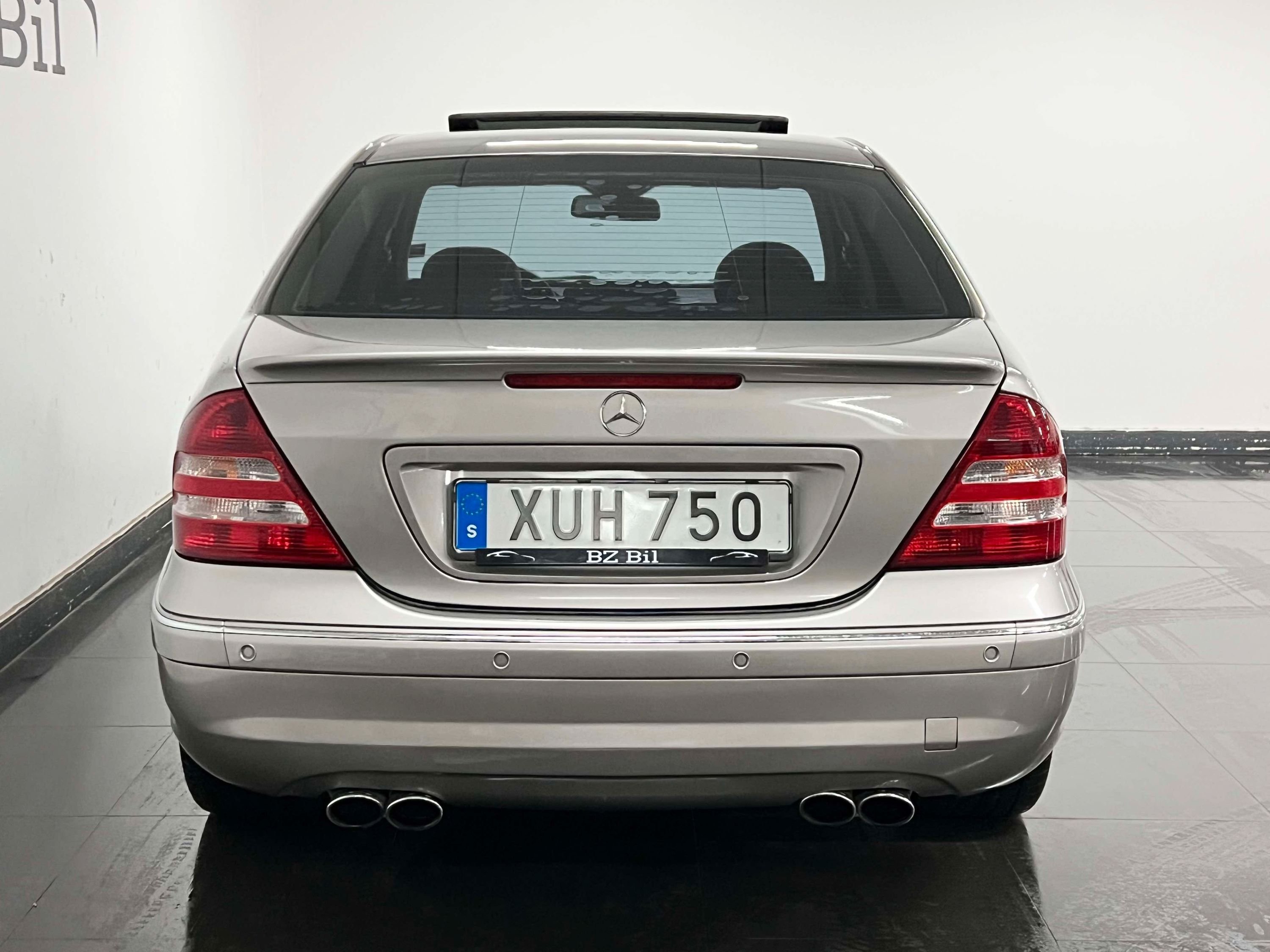 Mercedes-Benz C 55 AMG Automatisk, 5-trinn, 367ps, 2005