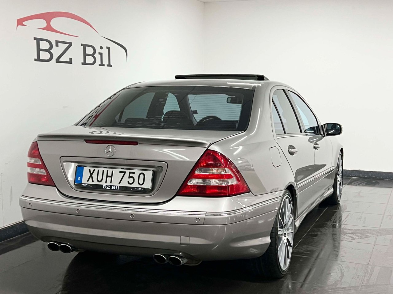 Mercedes-Benz C 55 AMG Automatisk, 5-trinn, 367ps, 2005