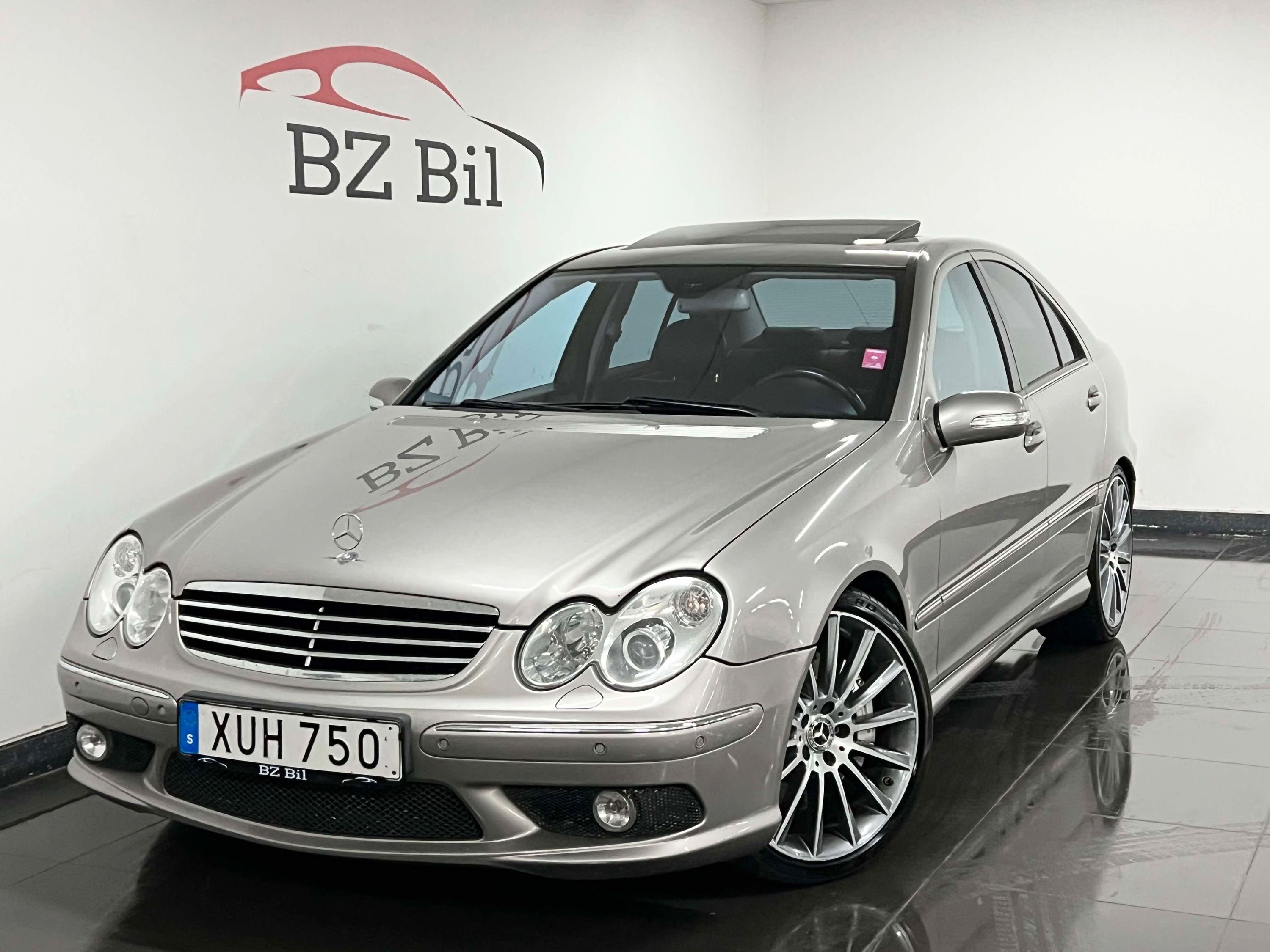 Mercedes-Benz C 55 AMG Automatisk, 5-trinn, 367ps, 2005