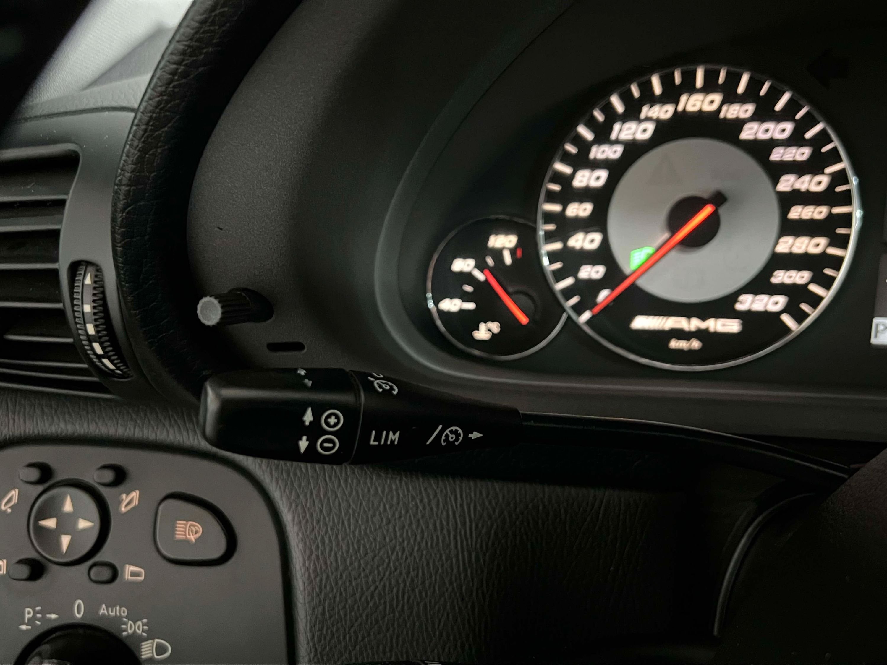 Mercedes-Benz C 55 AMG Automatisk, 5-trinn, 367ps, 2005