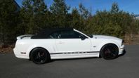 Ford Mustang GT Cab