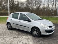 Renault Clio 5-dörrars Halvkombi 1.6 Euro 4