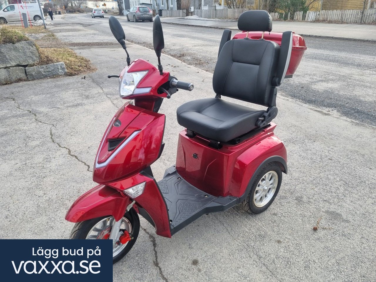 Promenad Scooter leijona 1300...