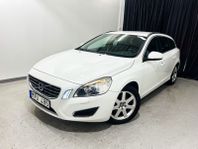 Volvo V60 D2 Momentum|Dragkrok|P-sensorer|City Safety