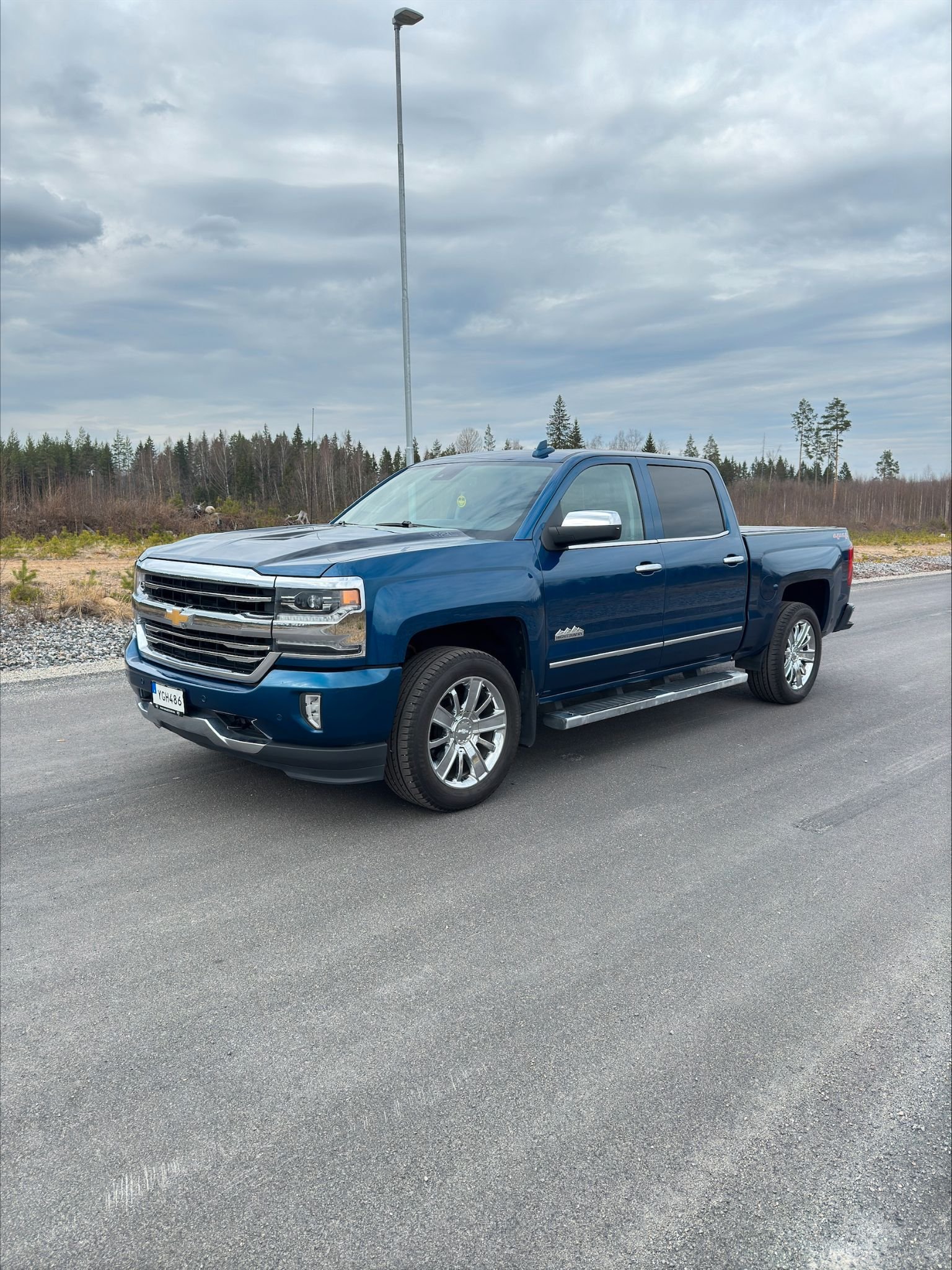 Chevrolet Silverado 1500 Crew Cab 6.2 V8 E85 4WD Hydra-Matic, 426hp, 2017