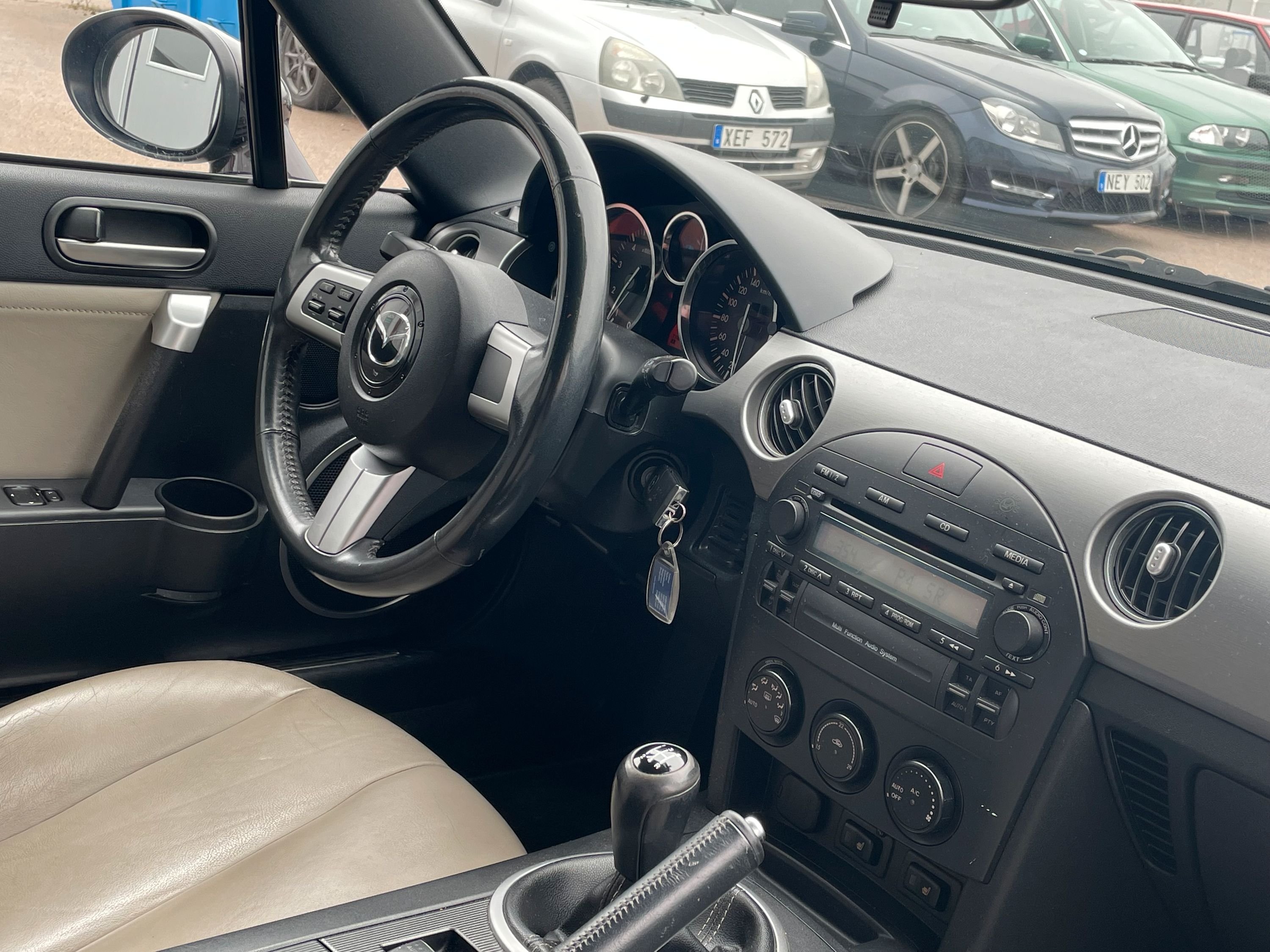 Mazda MX-5 Roadster Coupe 1.8 MZR Manuell, 5-trinn, 126hk, 2008