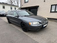 Volvo V70 2.4 170hk Classic Kinetic Automat Dragkrok Värmare