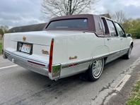 Cadillac De Ville GoldEdition • OTROLIGT FIN PRESTIGEGLIDARE