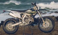Triumph Enduro TF450E