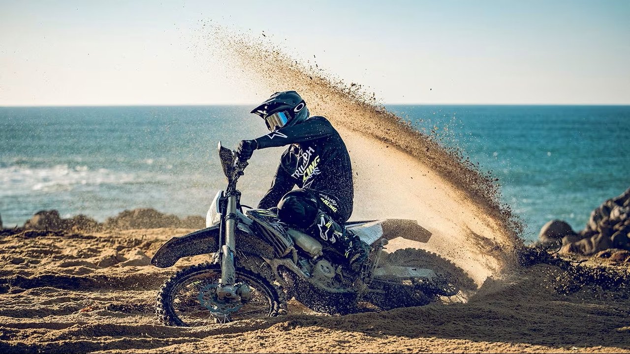 Triumph Enduro TF 450-E