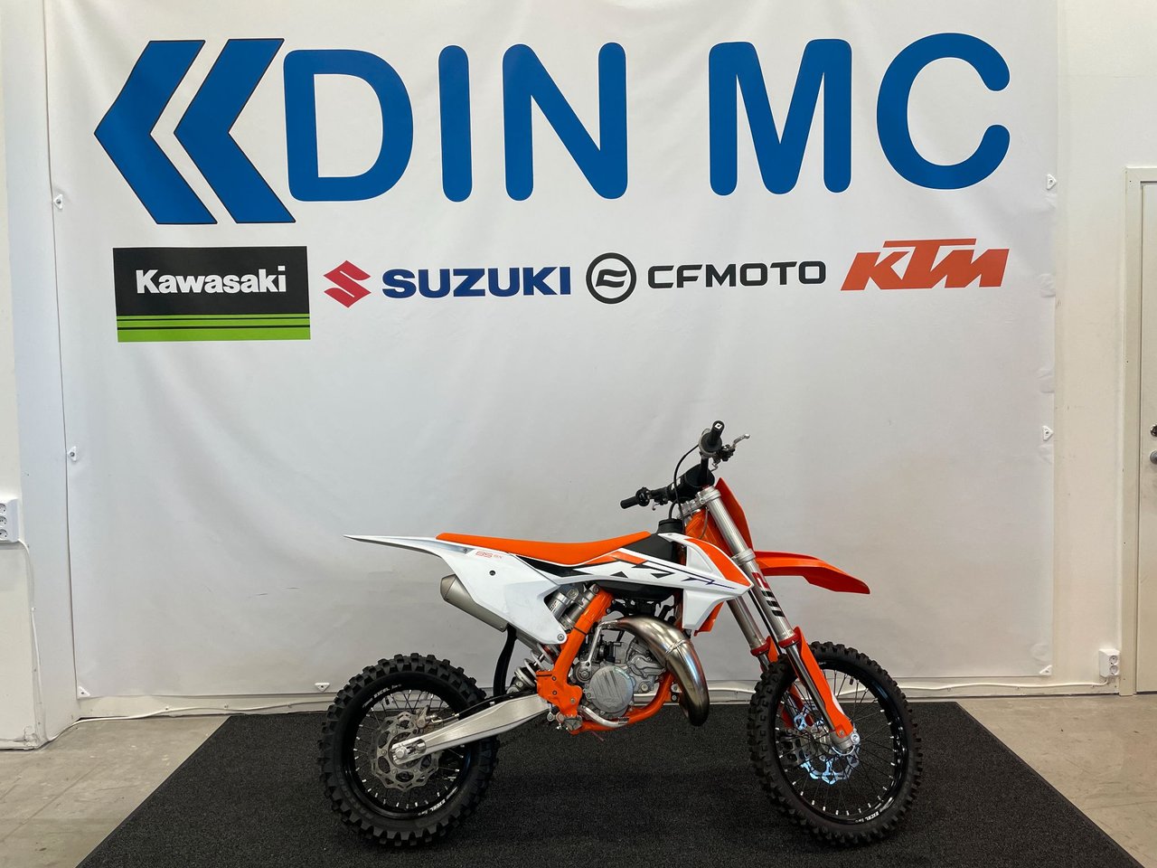 KTM SX85 "Endast 9 timmar"