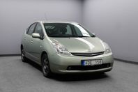 Toyota Prius 1.5 VVT-i + 3CM CVT 112hk JBL Keyless 1 brukare