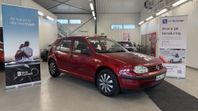 Volkswagen Golf 5-dörrar 1.6, 101hk, Låga mil *Drag*