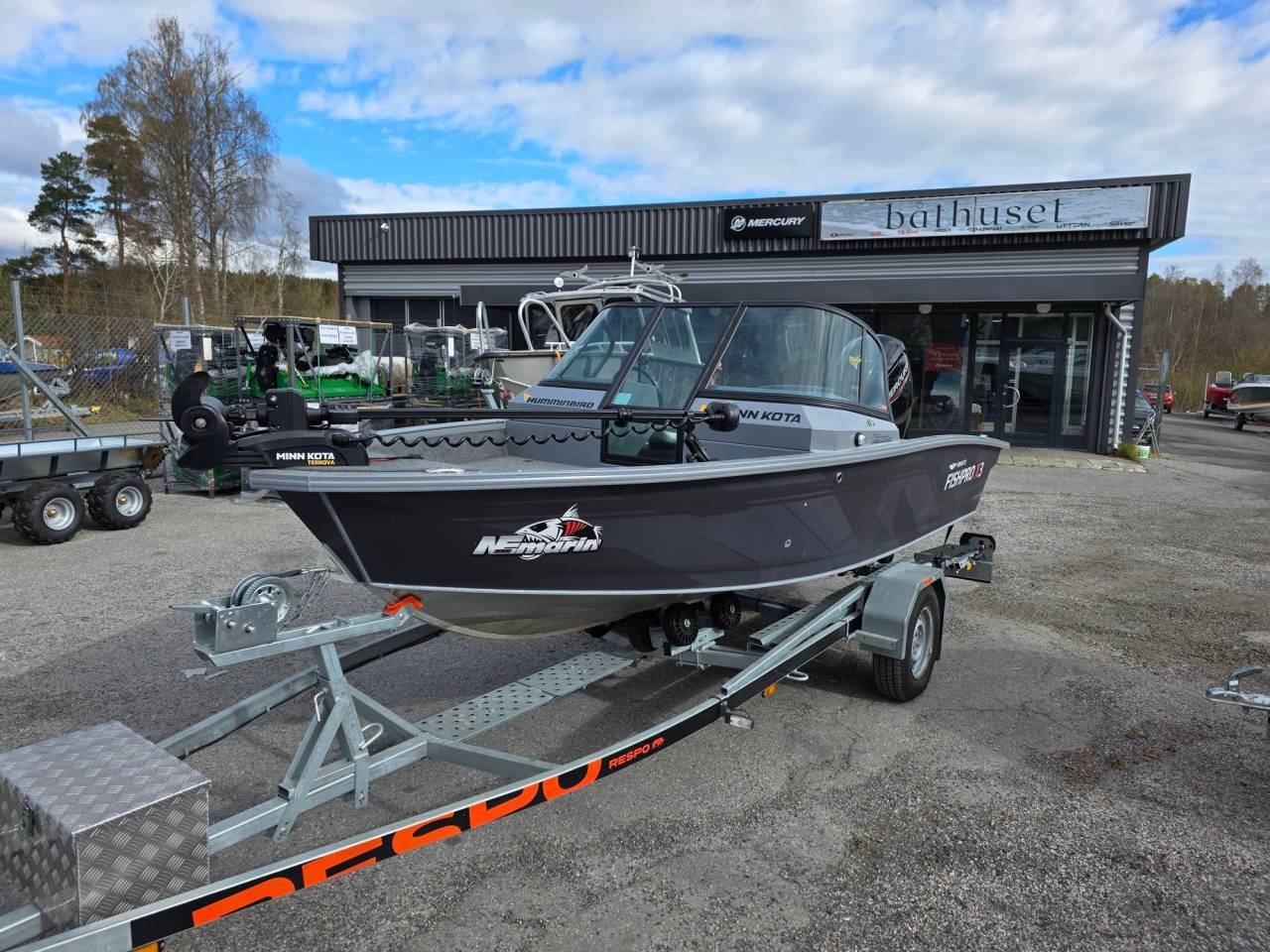 Vboats FishPro X3 med Mercury...