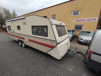 Fjällvagnen Maximal med både förtält och markis.