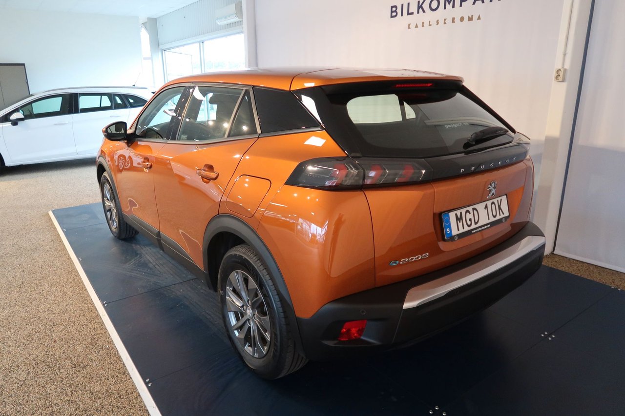 Peugeot e-2008, 136hk, 2021