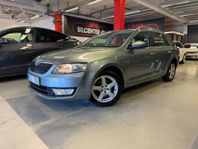 Skoda Octavia 1.4 TSI 2 Ägare Drag PDC Låg årsskatt SoV