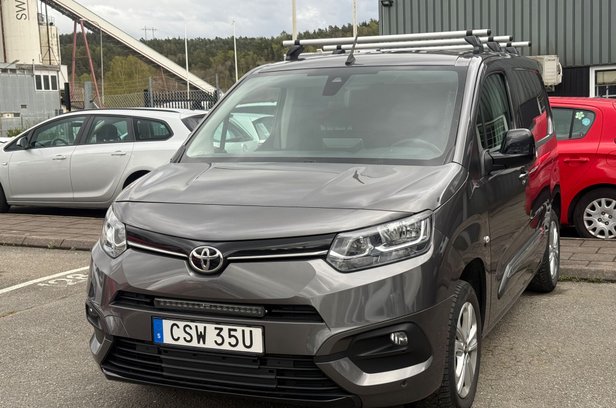Toyota ProAce City 1.5D AdBlue Euro 6 Automat säljes i Göteborgs stad ...