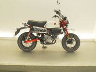 Honda MSZ125 Monkey Bike