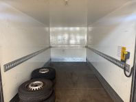 Iveco Daily 35-160 Chassi 155hk Volymskåp BG-lyft/Webasto/Ka