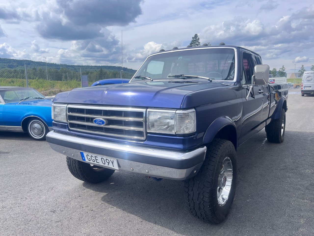 Ford F-250 HD SuperCab 7.5 V8...