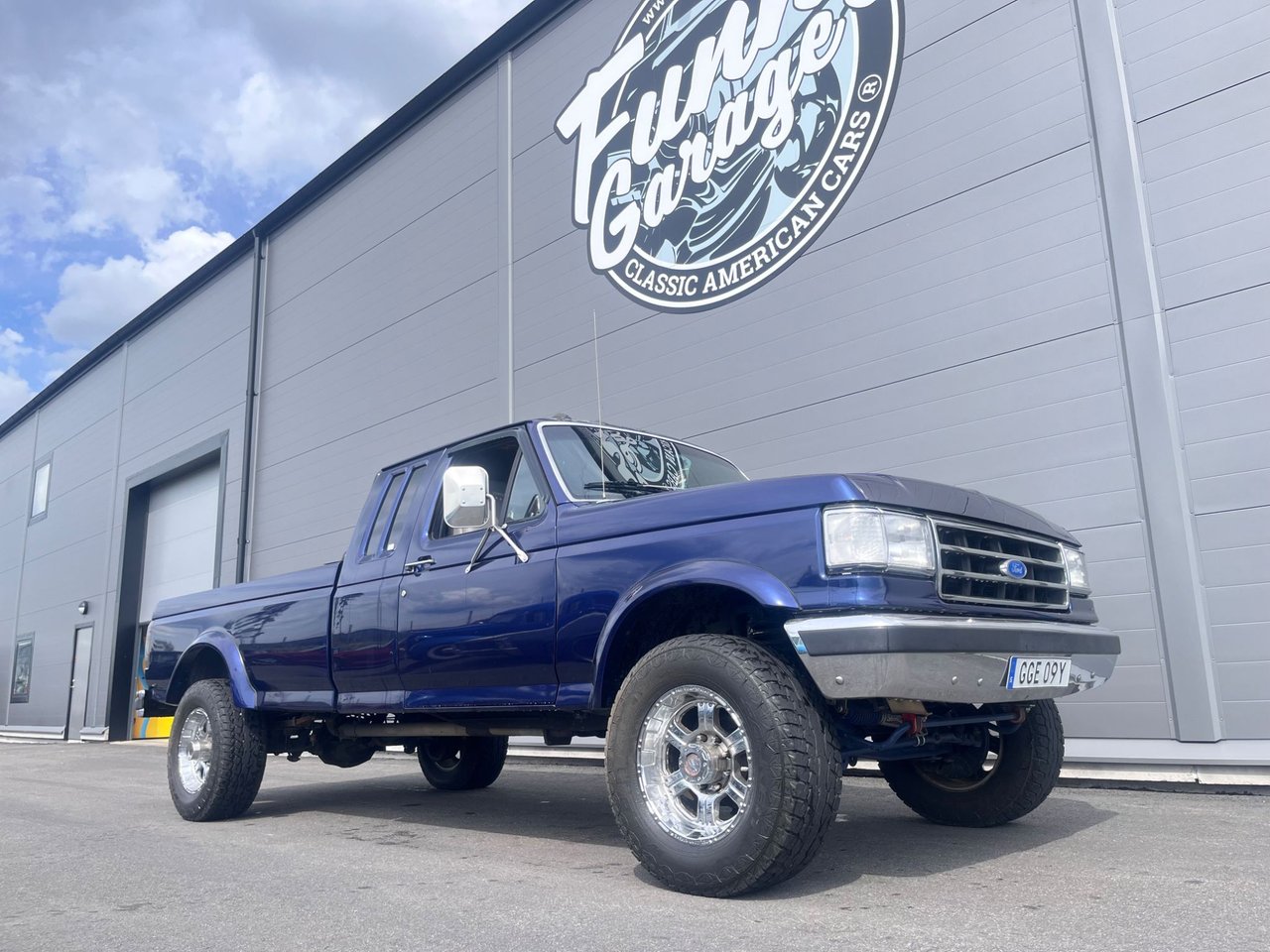Ford F-250 HD SuperCab 7.5 V8...