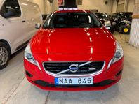 Volvo V60 D4 AWD Geartronic Momentum R-Design VOC Drag