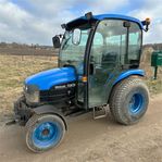 New Holland TC27D
