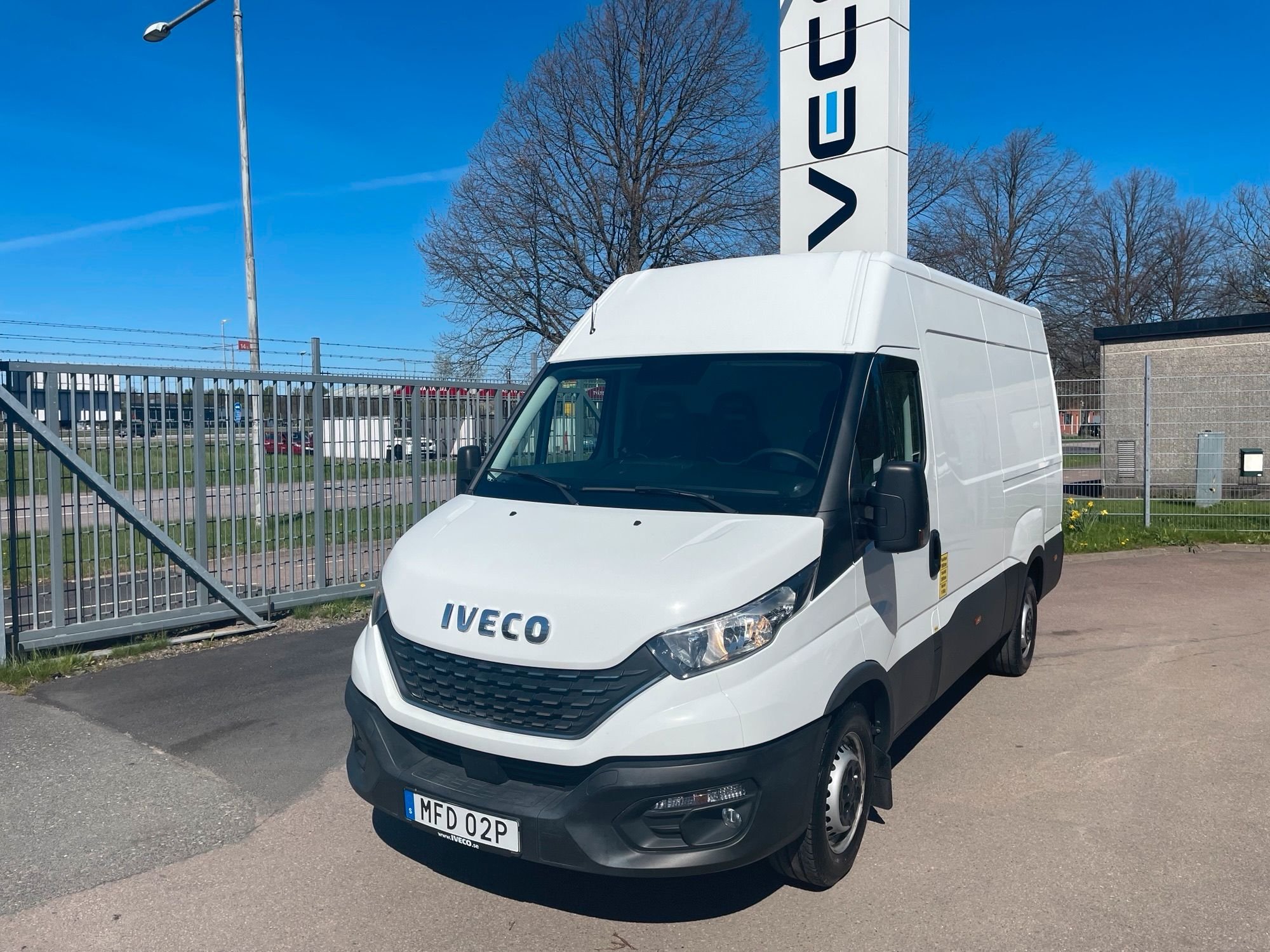 Iveco Daily 35-140 Skåpbil 2.3 JTD Hi-Matic, 136hk, 2021