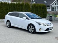 Toyota Avensis 2.2 D-4D, 150hk, Executive, Alcantara, Nav