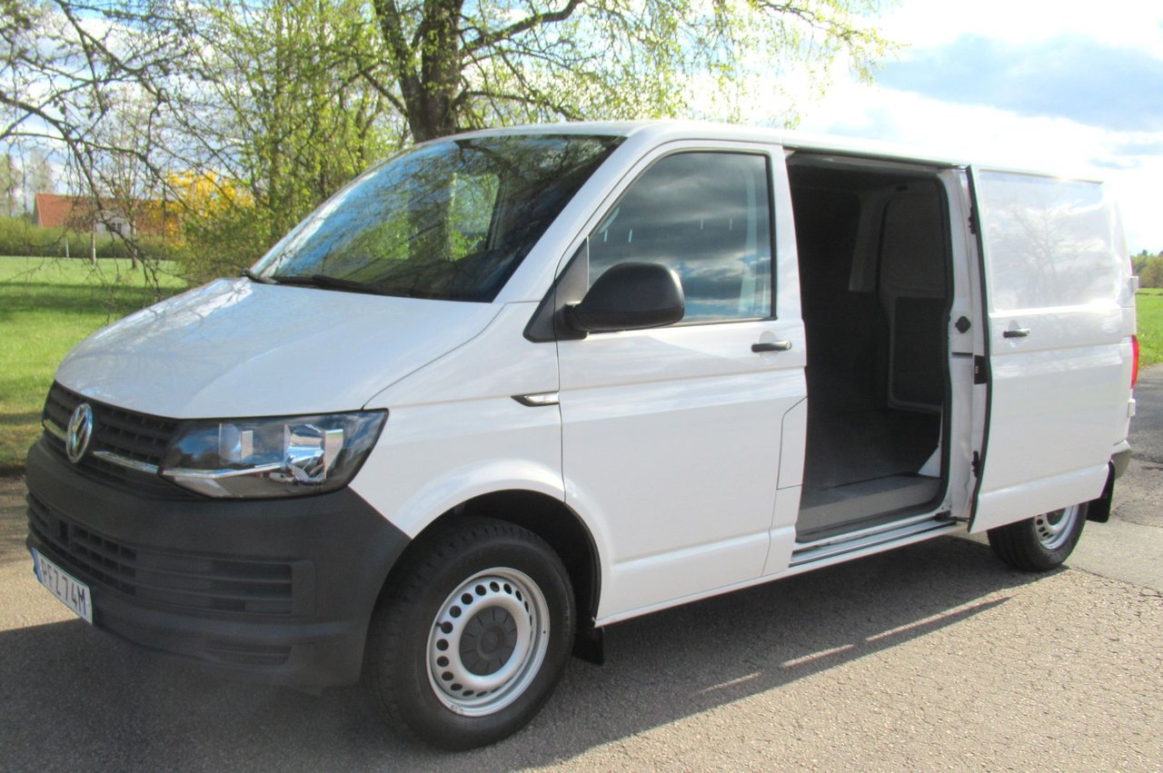 Volkswagen Transporter T6 150...
