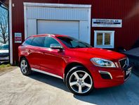 Volvo XC60 D5 AWD Geartronic Momentum R-Design