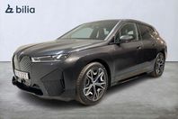BMW iX xDrive50 *Demobil 2.75%* SE SPEC / Luftfjädring