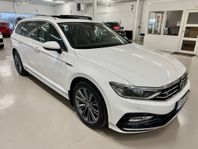 Volkswagen Passat R-line 4M I.Q/Glastak/Drag/Värmare/Display