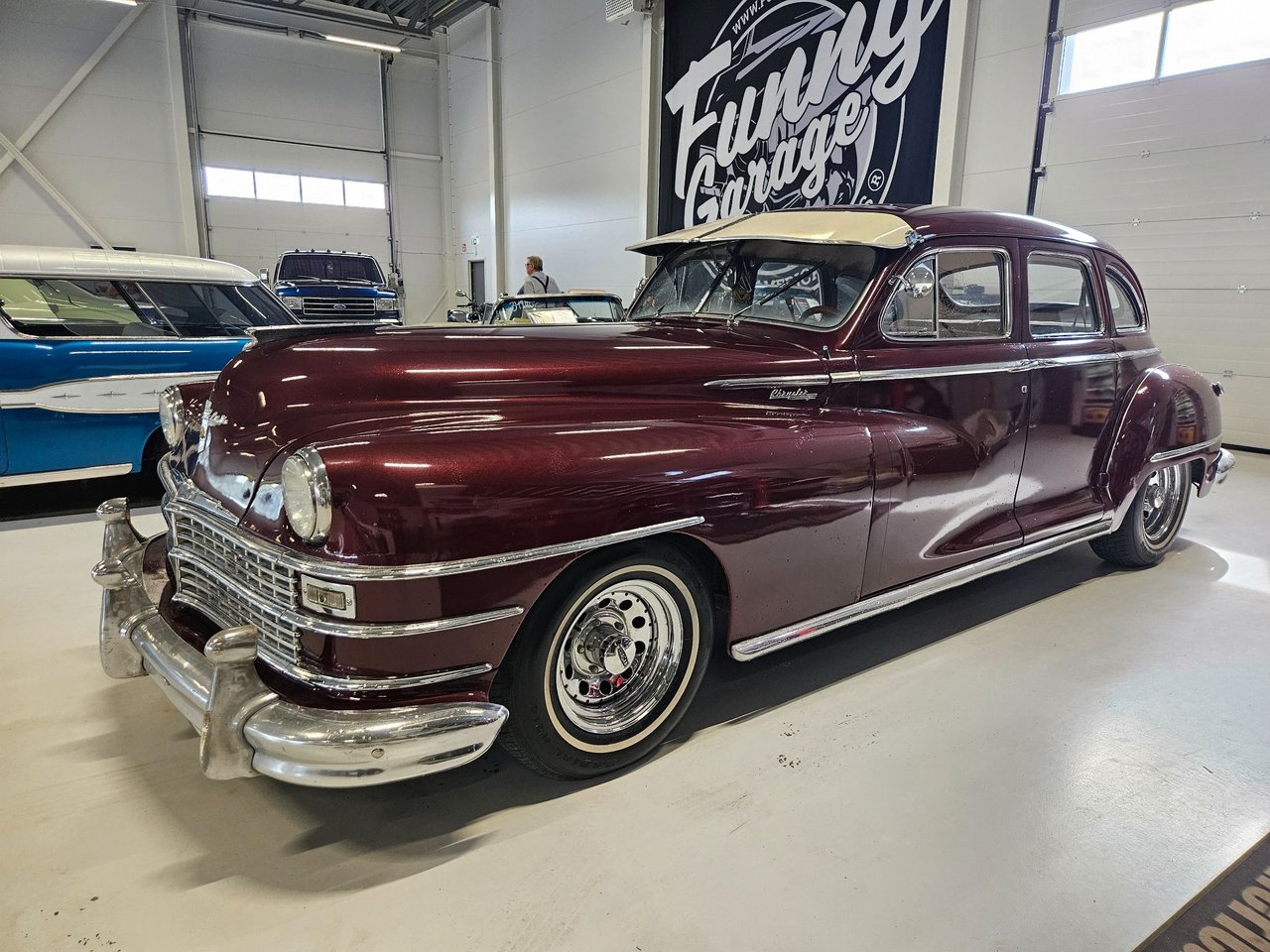 Chrysler Saratoga Sedan V8 31...