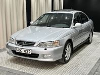 Honda Accord 154hk Automat Nybesiktad Taklucka Navi Skinn