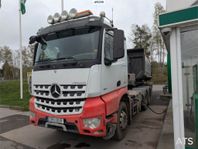 Dragbil Mercedes-Benz Arocs 3351 6x4 med tipptrailer