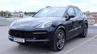 Porsche Cayenne Turbo 4.0 V8 AWD 550hk Bose Pano HUD MOMS